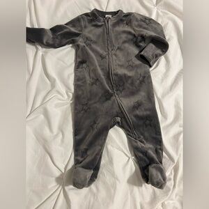 Gray Star Patterned Kids One Piece